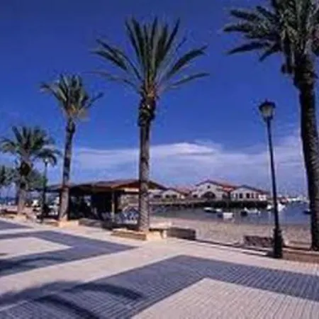 Cozy Seaside Apartment In Los Alcazares Exterior photo