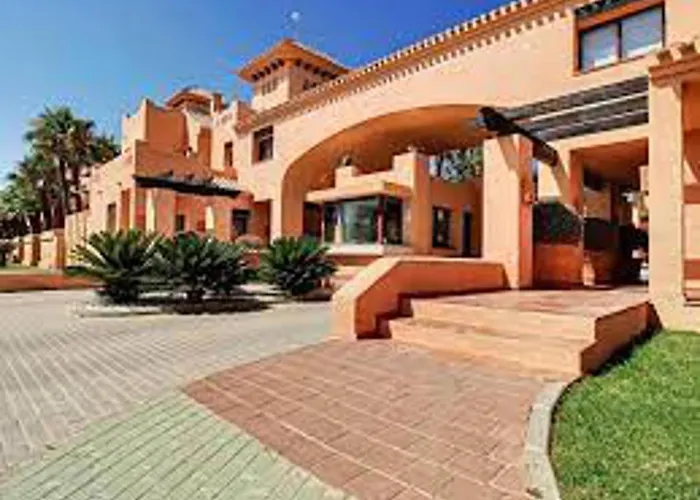 Cozy Seaside Apartment In Los Alcazares