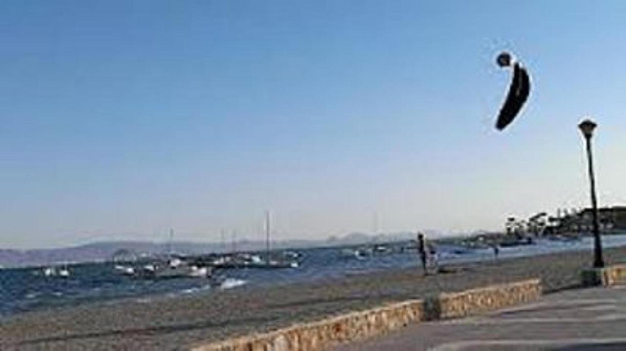 Cozy Seaside In Alcazares *
