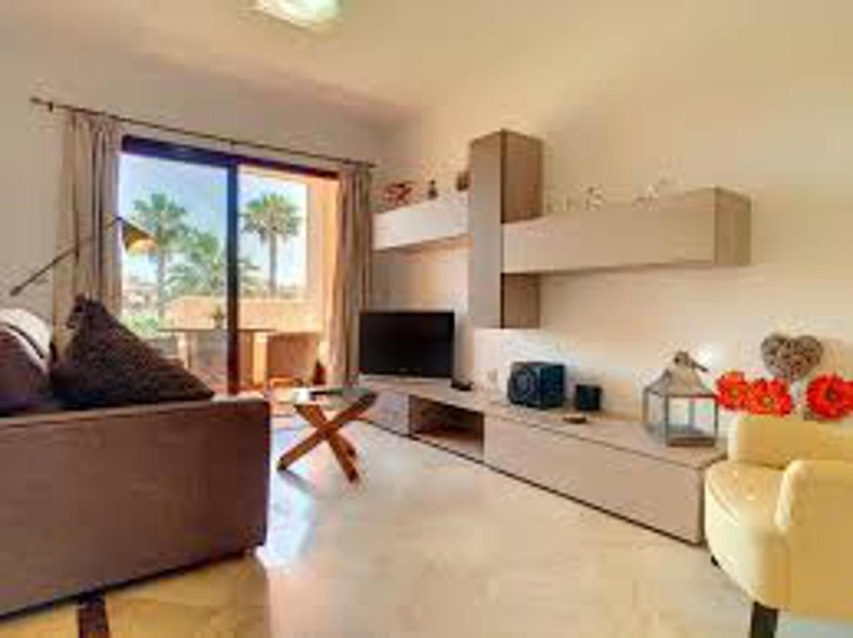 Cozy Seaside In Alcazares Apartment