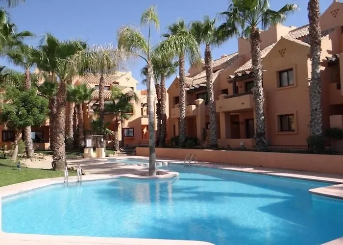 Cozy Seaside Apartment In Los Alcazares